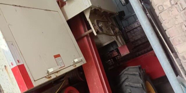 雷沃谷神GE80谷物联合收割机
