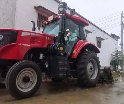 東方紅LX1600拖拉機(jī)