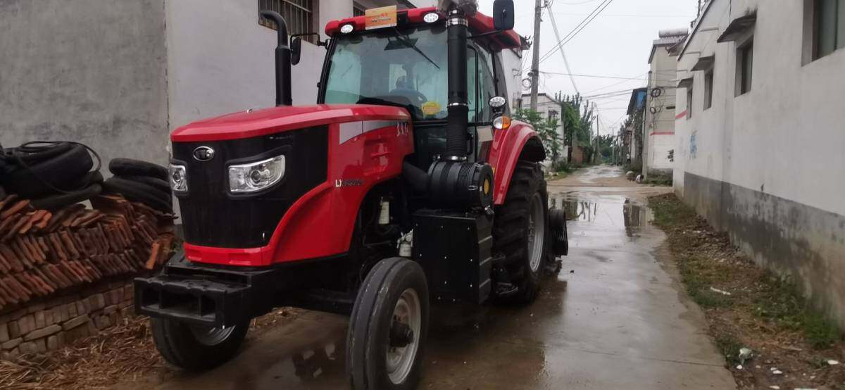 东方红LX1600拖拉机