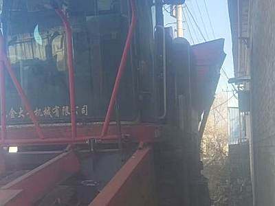金大丰四行玉米收割机