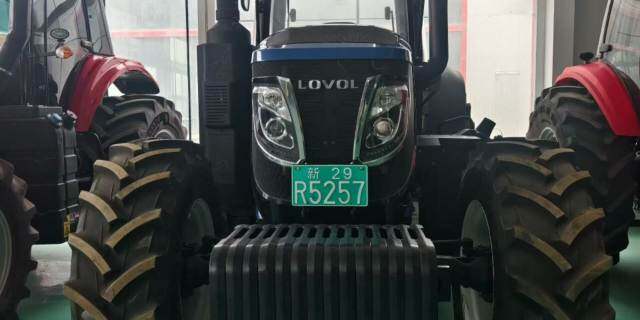 雷沃欧豹MW2304-6(G4)拖拉机