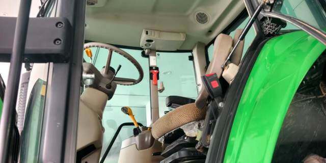 约翰迪尔6M-2104拖拉机