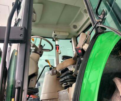 约翰迪尔6M-2104拖拉机