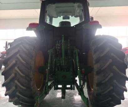 约翰迪尔6M-2104拖拉机