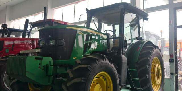 约翰迪尔6B-1404拖拉机