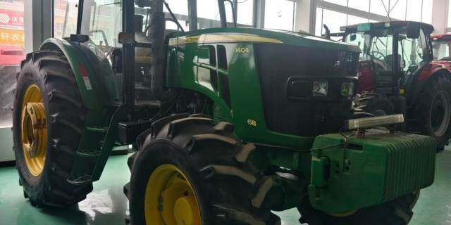 约翰迪尔6B-1404拖拉机