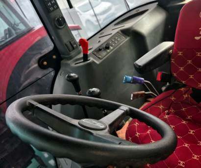 东方红LXA2304-1拖拉机