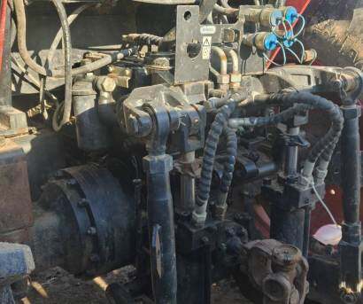 萨丁SD1604拖拉机