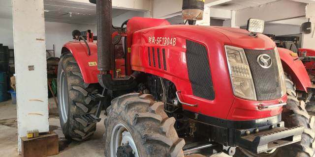 时风SF1304拖拉机