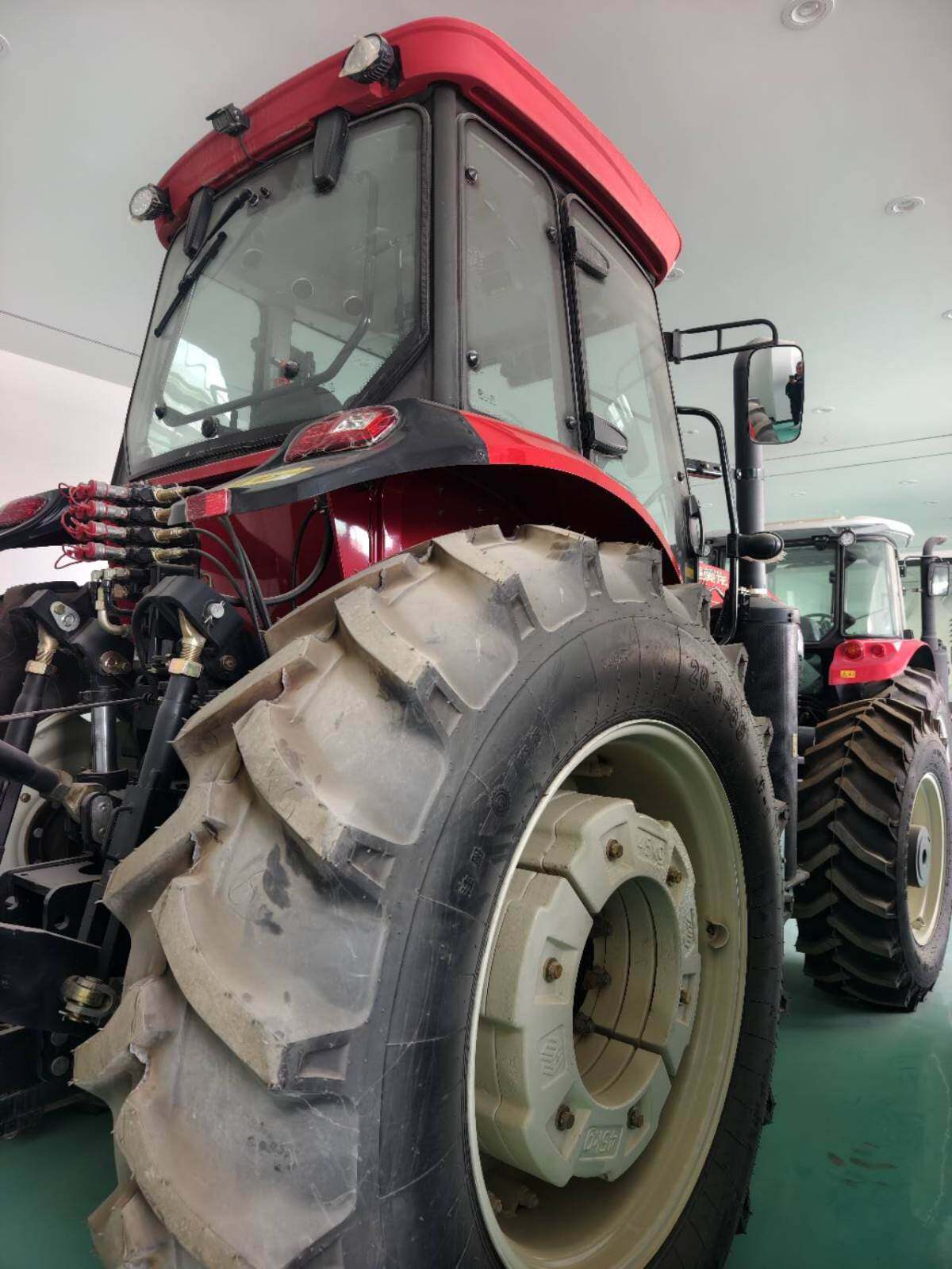 沃得奥龙WG2204(G4)拖拉机