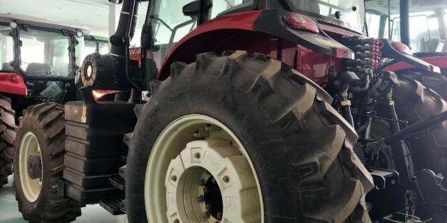 沃得奥龙WG2204(G4)拖拉机