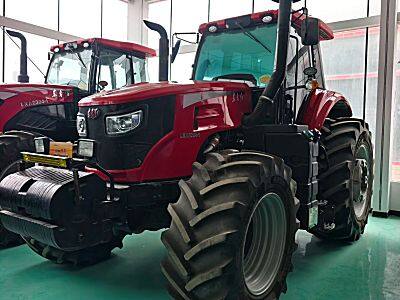 东方红LXA2304-1拖拉机