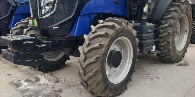 雷沃M1504-5R拖拉机