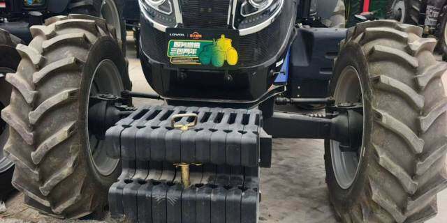 雷沃M1504-5R拖拉机