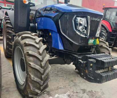 雷沃M1504-5R拖拉机