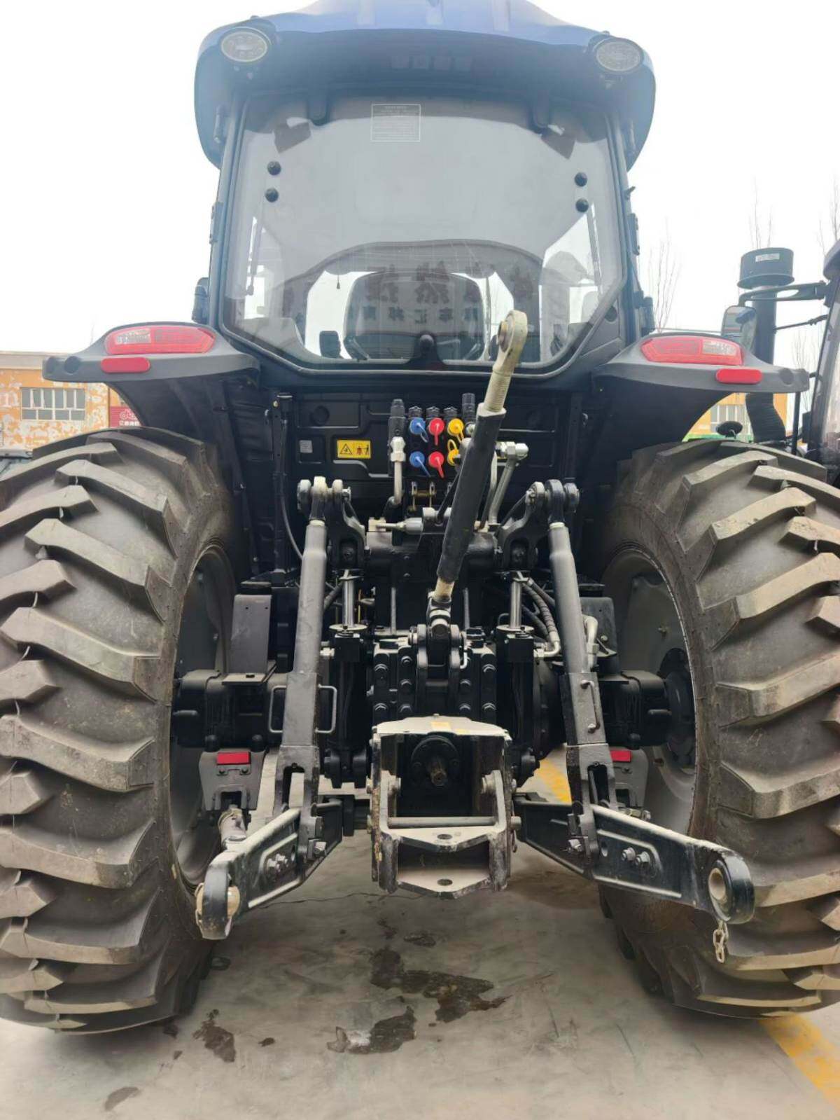 雷沃M1504-5R拖拉机