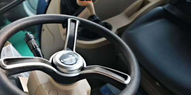 雷沃M2204-7RP1拖拉机