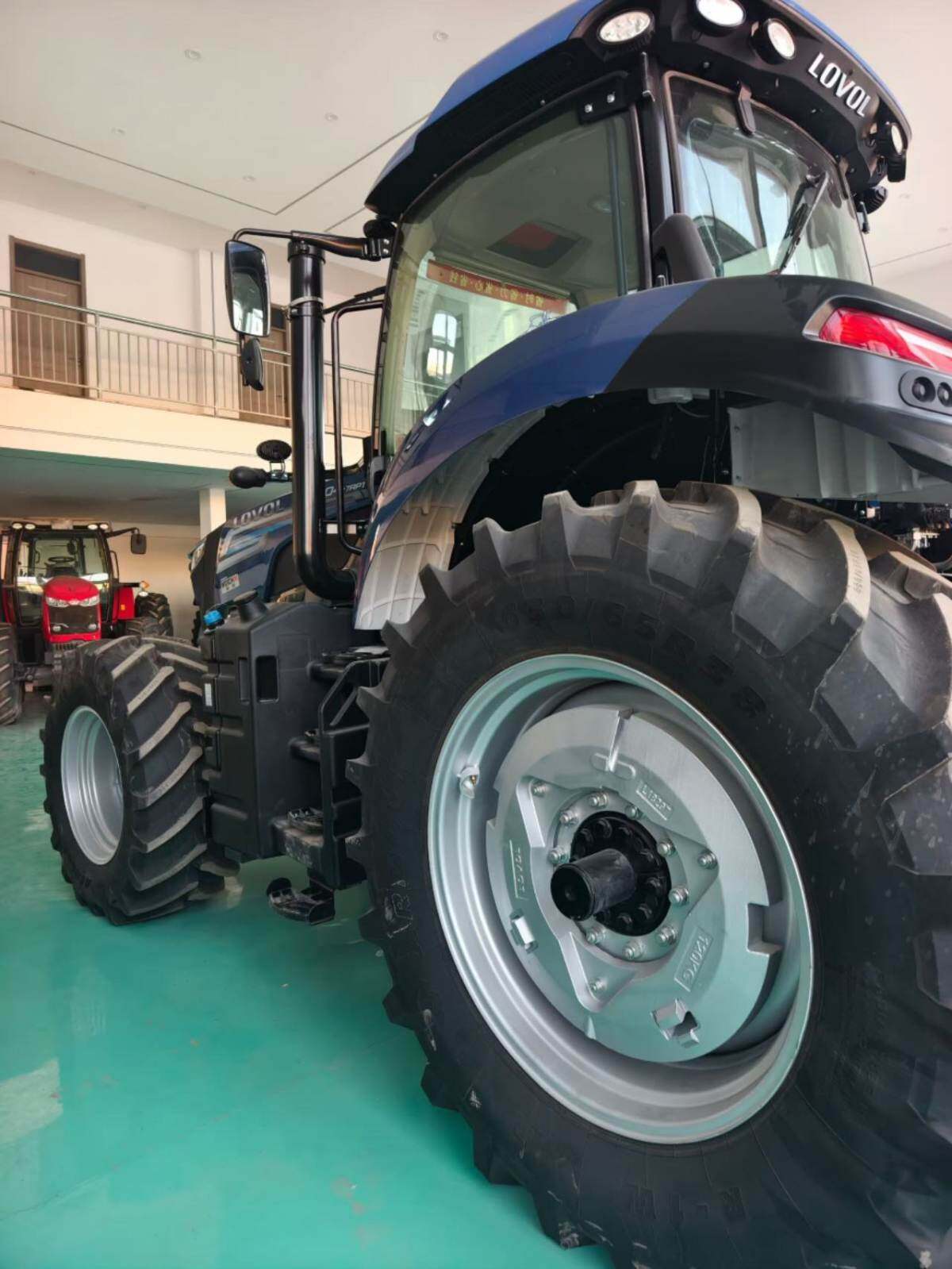 雷沃M2204-7RP1拖拉机