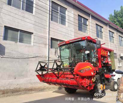 东方红Ak100小纵收割机