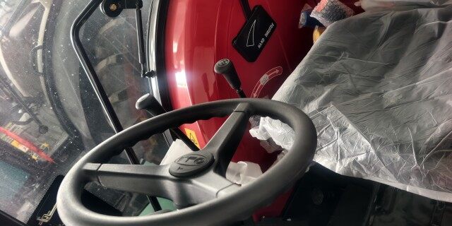 东方红LX904(G4)拖拉机