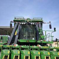 约翰迪尔CP690自走式打包摘棉机