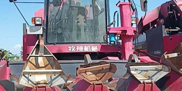 牧神4YZB-4B自走式穗茎兼玉米收割机