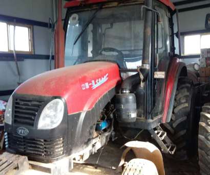 出售2010年东方红LX900拖拉机
