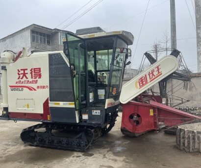 沃得銳龍尊享版4LZ-6.0聯(lián)合收割機