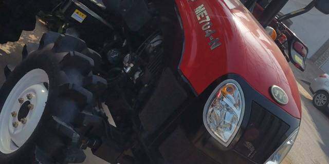 东方红ME704-N拖拉机