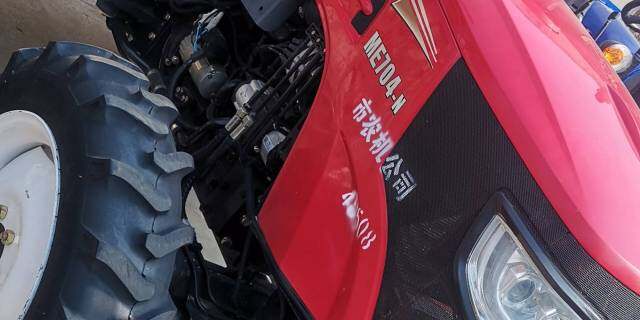 东方红ME704-N拖拉机