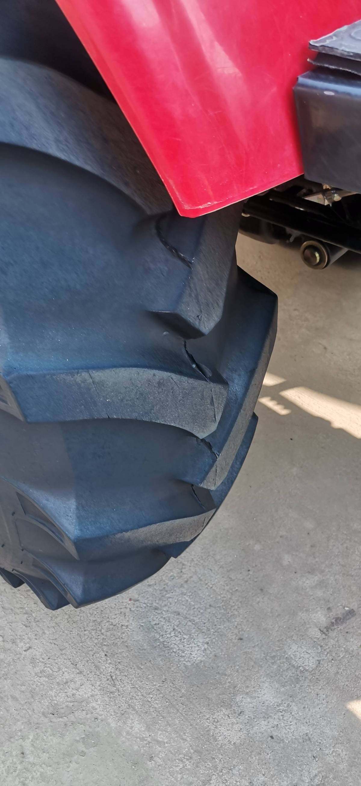 东方红ME704-N拖拉机