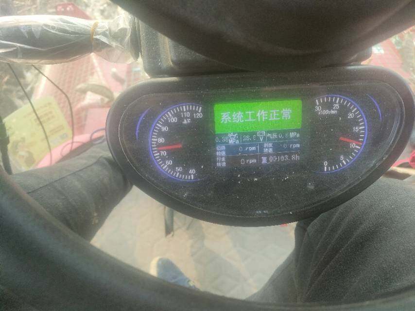 河北冀新4YZB-4H自走式玉米收割机