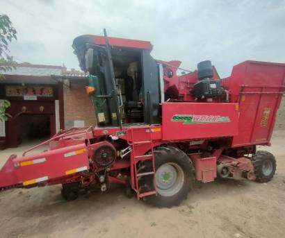 河北冀新4YZB-4H自走式玉米收割機(jī)