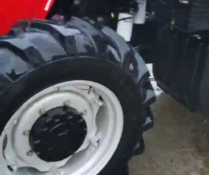 宏力HL1804G拖拉機(jī)
