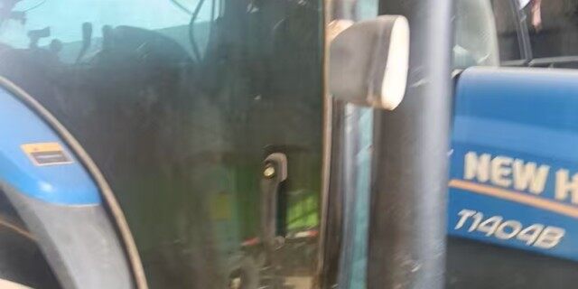纽荷兰T1404B拖拉机