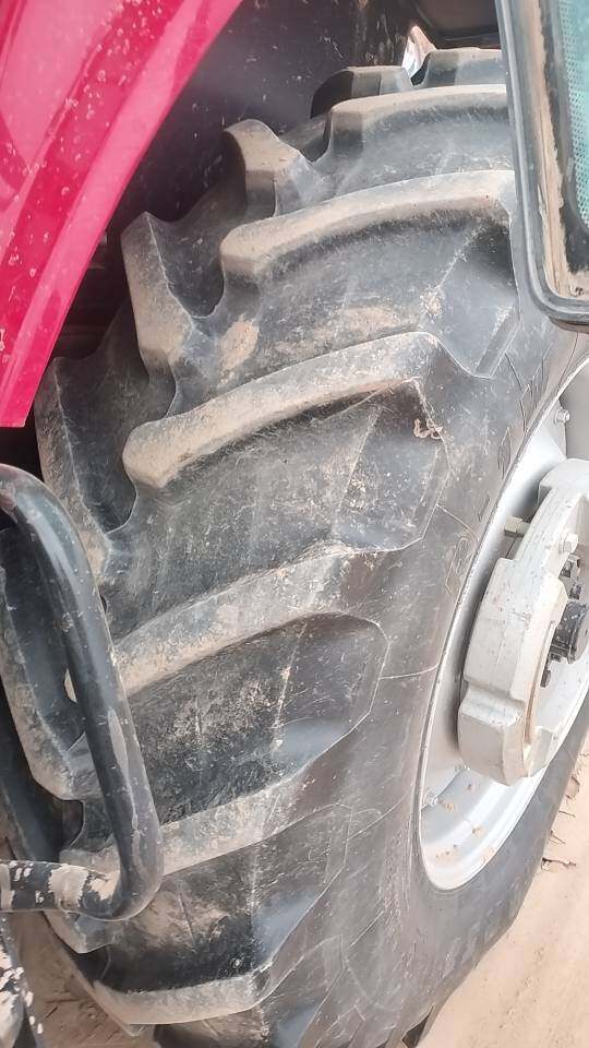 东方红LX2204拖拉机