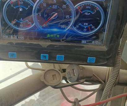 河南德昌自走式花生撿拾機