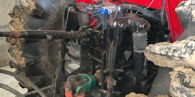 东方红LY1304D拖拉机