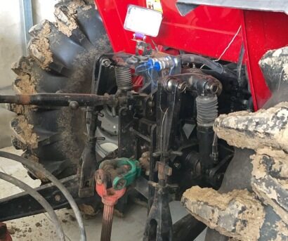 東方紅LY1304D拖拉機