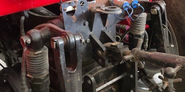 东方红LY1304D拖拉机