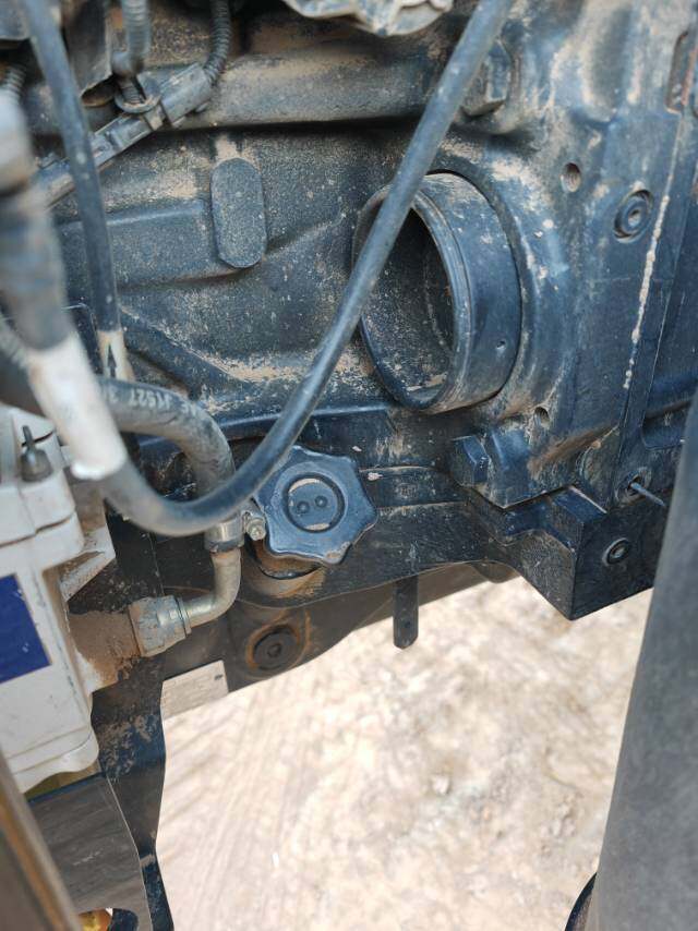 纽荷兰1404拖拉机