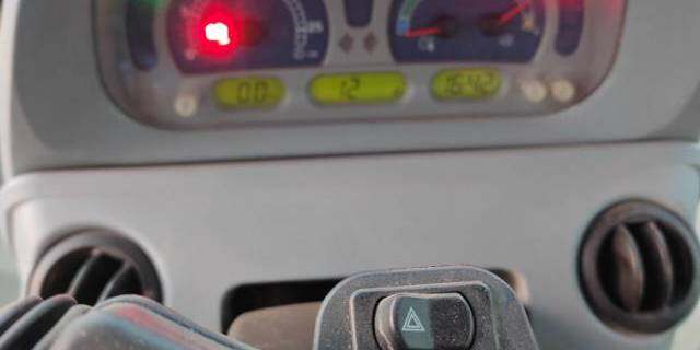 纽荷兰1404拖拉机