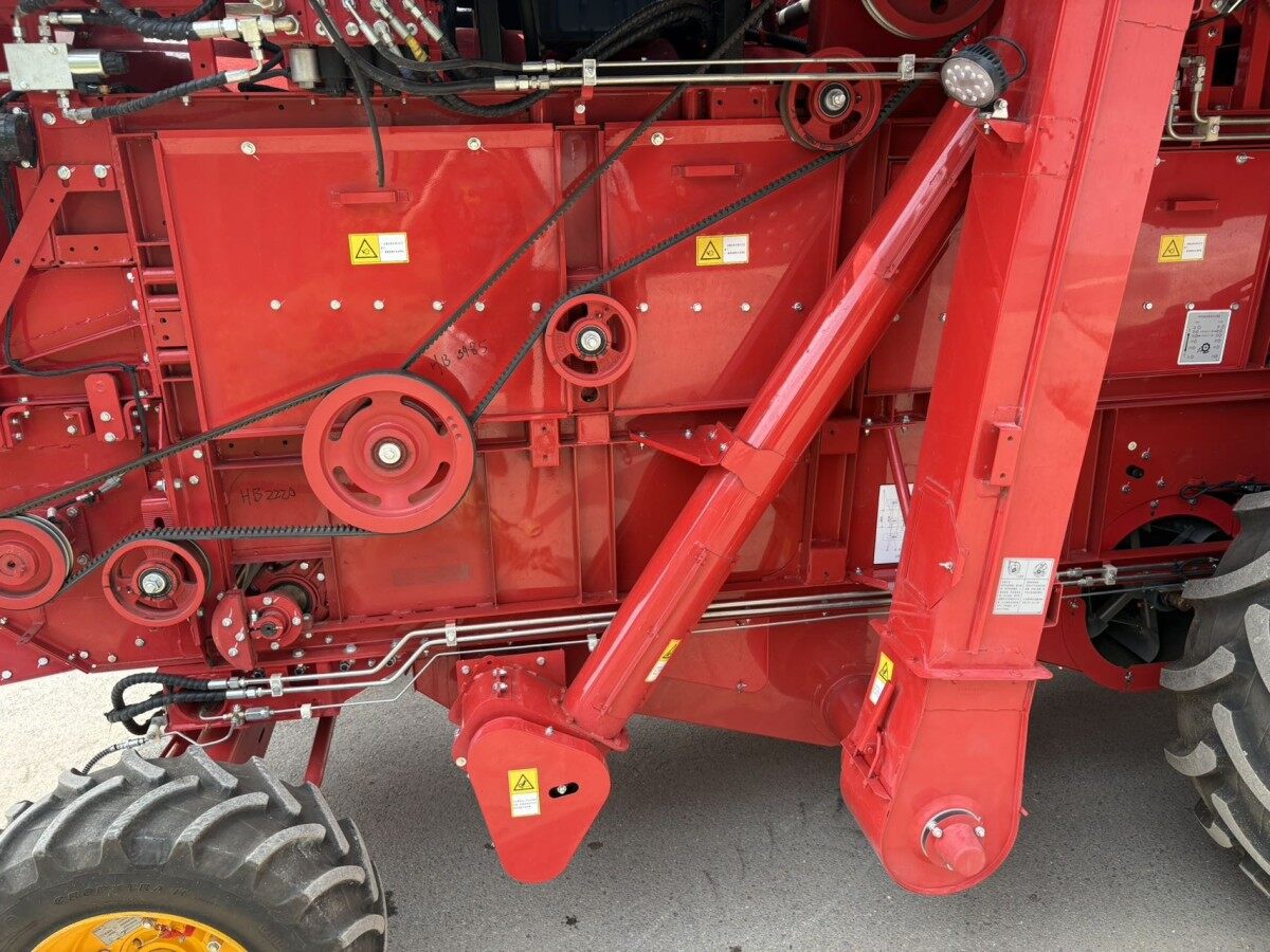 福田雷沃gr3106小麦机