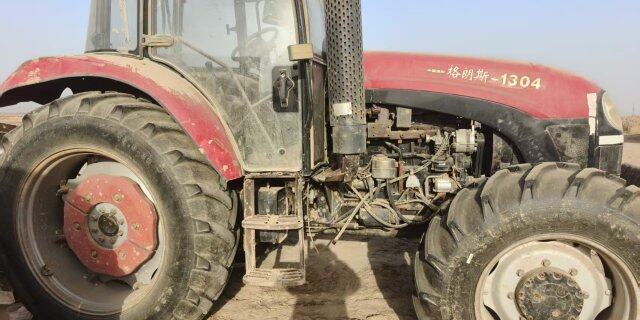 格朗斯1304拖拉机