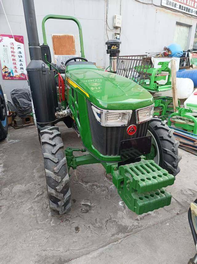 约翰迪尔804-3B拖拉机