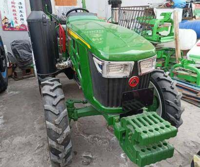 约翰迪尔804-3B拖拉机