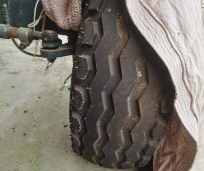 中联收获款新疆AT100谷物联合收获机