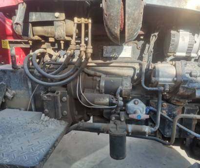 东方红WE304拖拉机