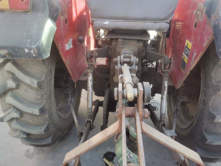 东方红WE304拖拉机