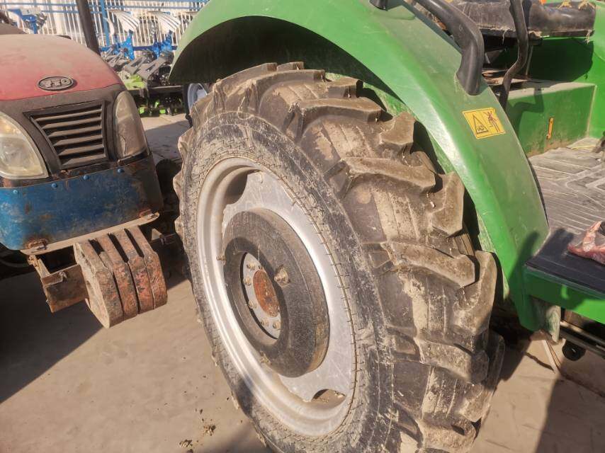 泰鸿TH804-A拖拉机